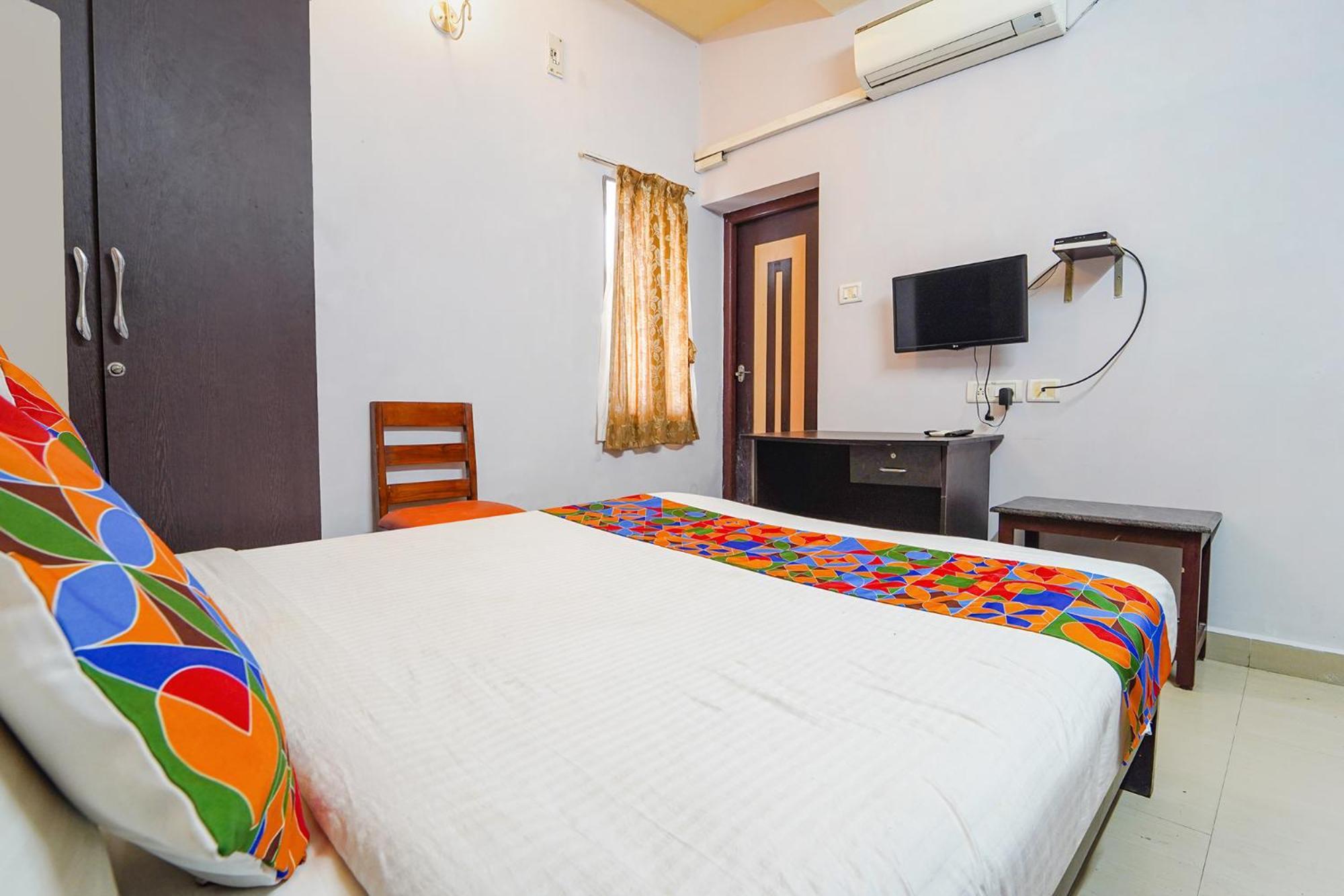 Fabexpress Its South East Residency Hotel Siruseri Bagian luar foto